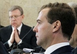 Medvedev İstedi Maliye Bakanı Kudrin İstifa Etti