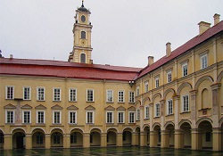 Litvanya'da ekonomik ve kaliteli üniversite eğitimi