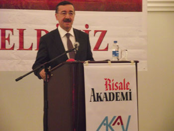 Münazarat'sız yeni anayasa eksik kalır