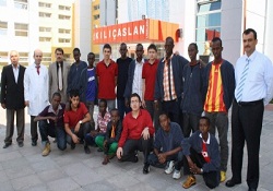 Somalili öğrenciler Kılıçaslan Lisesi'nde okuyacak