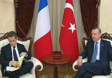 Erdoğan, Sarkozy'ye mektup gönderdi