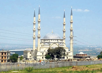 Selimiye'nin ikizi Türk heyetini şaşırttı