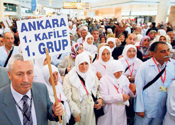 Hacı kafilesine bayan din görevlisi de eklendi