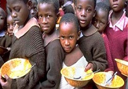 Kızılay Somali'de ekmek üretimine başladı