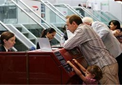 Yurt dışı harcı Anayasa'ya aykırı