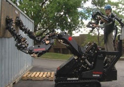 Dev Robot Kollar İşçilere Güç Kazandıracak
