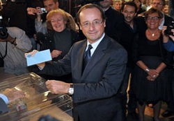 Fransa'da Sosyalistler 'Hollande' dedi
