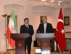 Davutoğlu: Nükleer müzakereler başlasın