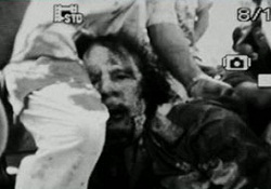 Kaddafi'nin ölüm nedeni kurşun yarası