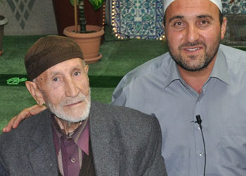 Öğrenme azmiyle 85’inde Kur'an öğrendi