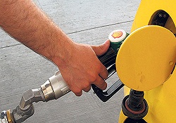 Kurşunsuz benzine 3 kuruş indirim