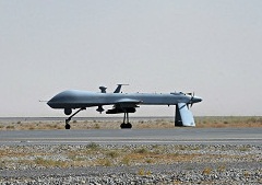 Gürcistan insansız hava aracını tanıttı