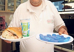 30 mavi kapağa 'tost-ayran' 50 kapağa 'döner-ayran'