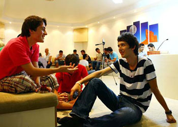 İzmir nur gençlerinin iman hizmeti - FOTO