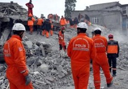 Erciş'te belediyenin tapu kayıtlarına el konuldu
