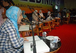 Kur'anı dokunarak öğreniyorlar
