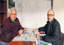 Mimar ve mühendis mahkûmlar, cezaevine cami yapıyor