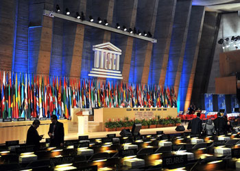 Filistin’in üyeliği UNESCO’yu sarstı