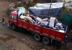 50 bin depremzede kentten göç yolunda