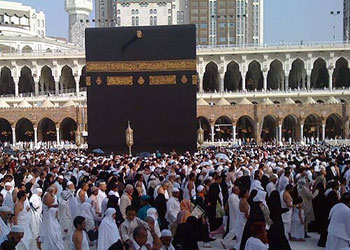 Kabe'nin etrafındaki revaklar yıkılmıyor