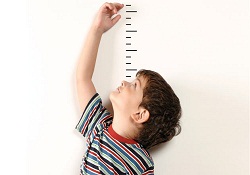 Çocuğunuzun boyu büyüdüğünde ne kadar olacak?