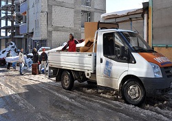 5 Bin Vanlı yola çıktı