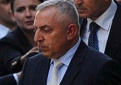 Generalin firarına kimler göz yumdu?
