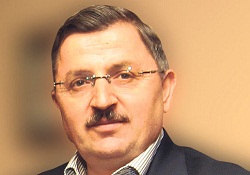 Dinî kitaba ceza verenler eğitimden el çektirilmeli