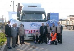 Deprem Bölgesine 500 Bin Tl'lik Kışlık Yardım