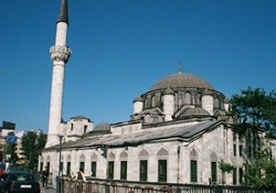 Camilerde deprem alarmı