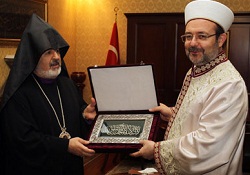 'Kimlikler sayılarla ifade edilemez'