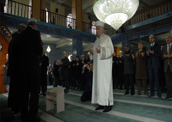 Kerbela şehitleri dualarla anılıyor