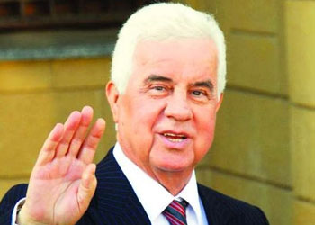 Derviş Eroğlu: Camiler ülkelerin mühürleridir