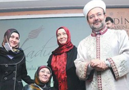 Diyanet Kadını Yeniden Tanımladı