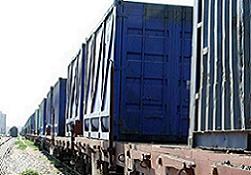 Hareket halindeki trenden 55 ton mısır çalındı