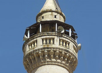 İsrail'den sonra Rumlar da Ezan'a karışıyor