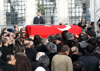 Sağlık Bakanı'ndan Menderes Açıklaması