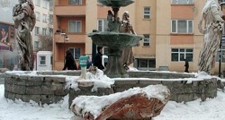 Kars'ta ikinci heykel krizi