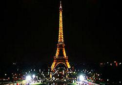 Fransız tabelalar bir bir iniyor