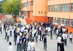 Çocuklar velilerinin okula gelmesini istemiyor