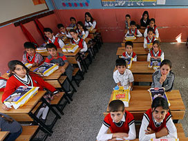 Türkçe seçmeli mecburi yabancı dil oldu