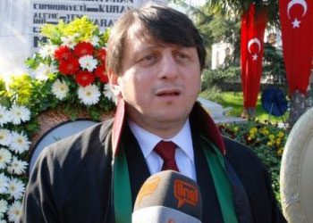 İstanbul barosu da başörtüsü yobazı mı?