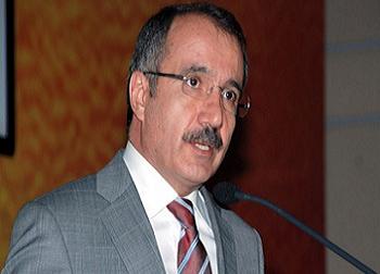 'Sorunu eğitim fakültesi mezunları büyütüyor'