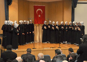 Doğu ve batıda ortak hafızlık sevinci