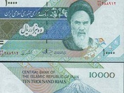 Riyal, dolar karşısında tutunamadı