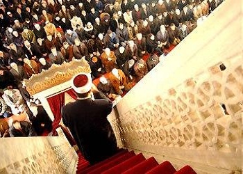 Dünya Allahu Ekber hükümüne geçiyor