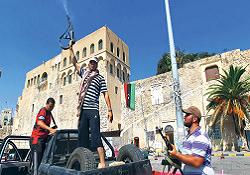 Silahlı gruplar Libya'yı tehdit ediyor