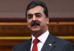 Pakistan'da bakan görevden alındı