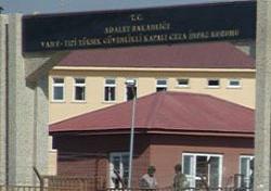 Deprem firarileri tek tek yakalanıyor