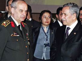 'Beni İlker Başbuğ izlettirdi'
